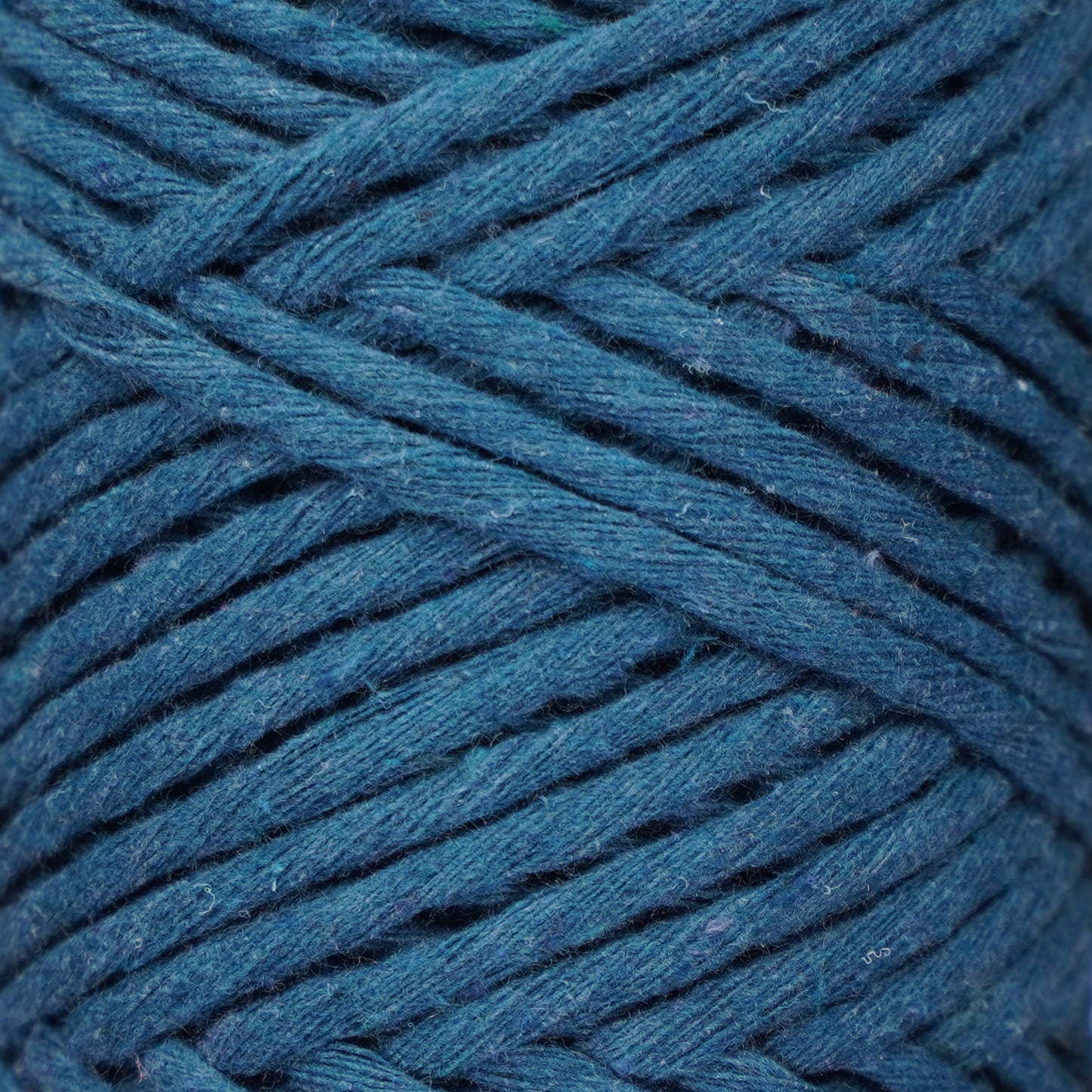 Single Strand Macrame Cord 3 mm x 109 Yards (328 feet) - Navy Blue